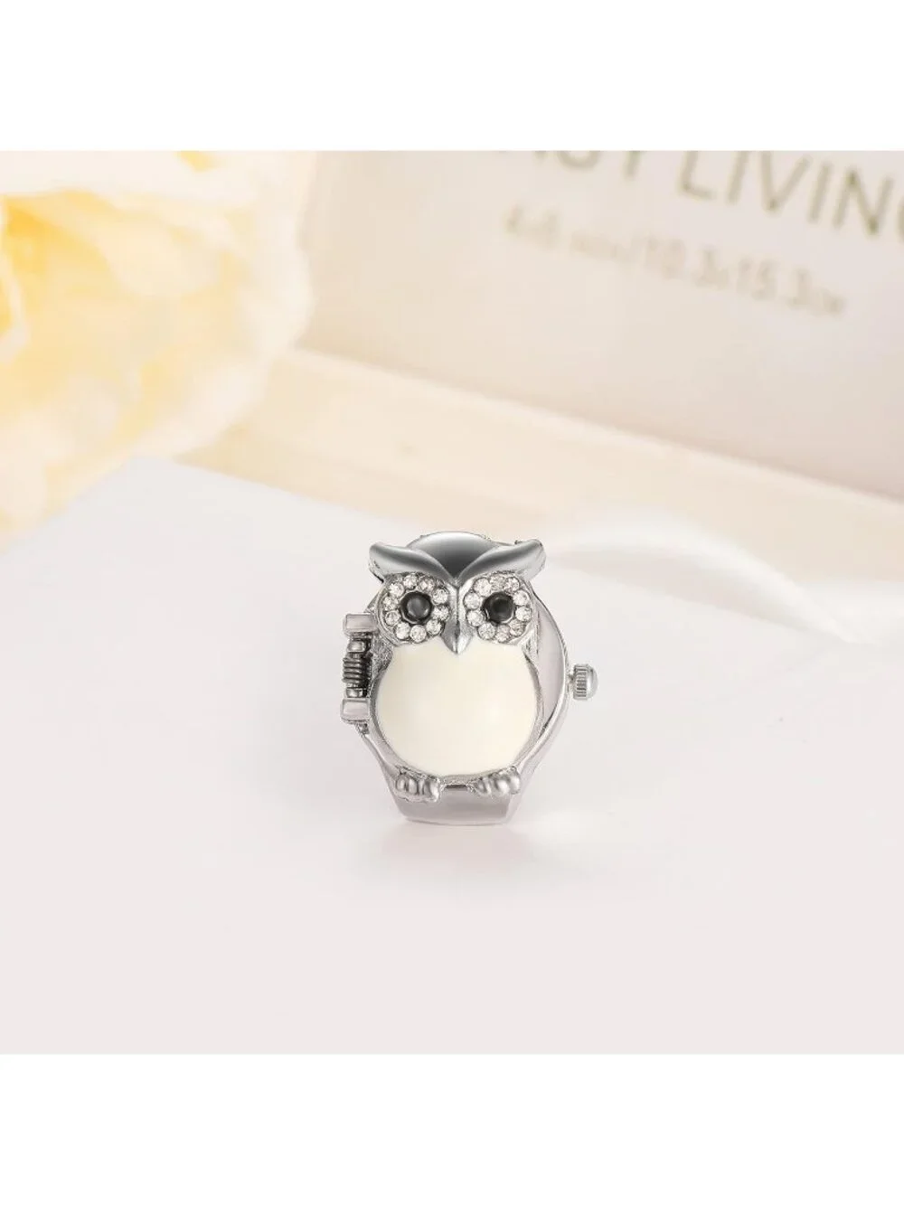 Unisex White Analog Quartz Stylish Owl Flip-Open Cover Adjustable Ring Watch